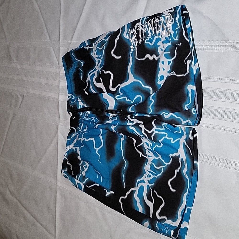 Rip N DIp NWOT  Blue Black White Men's Size Medium